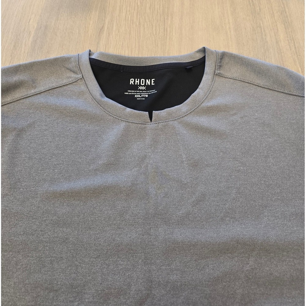 Rhone Pullover Sweater Mens Long Sleeve Performance Stretch Activewear XXL Gray‎